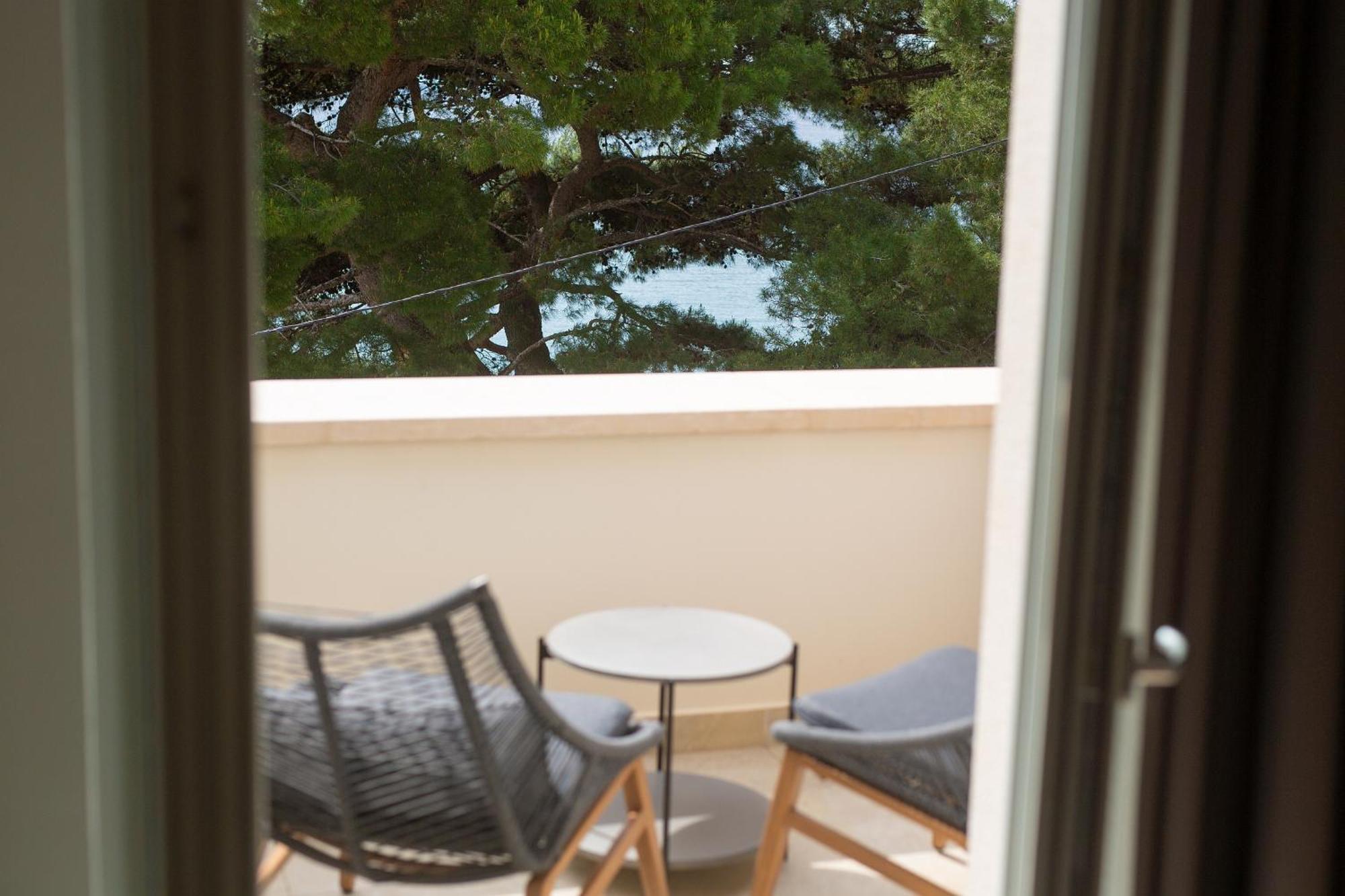 Portella Rooms Krk Town Buitenkant foto