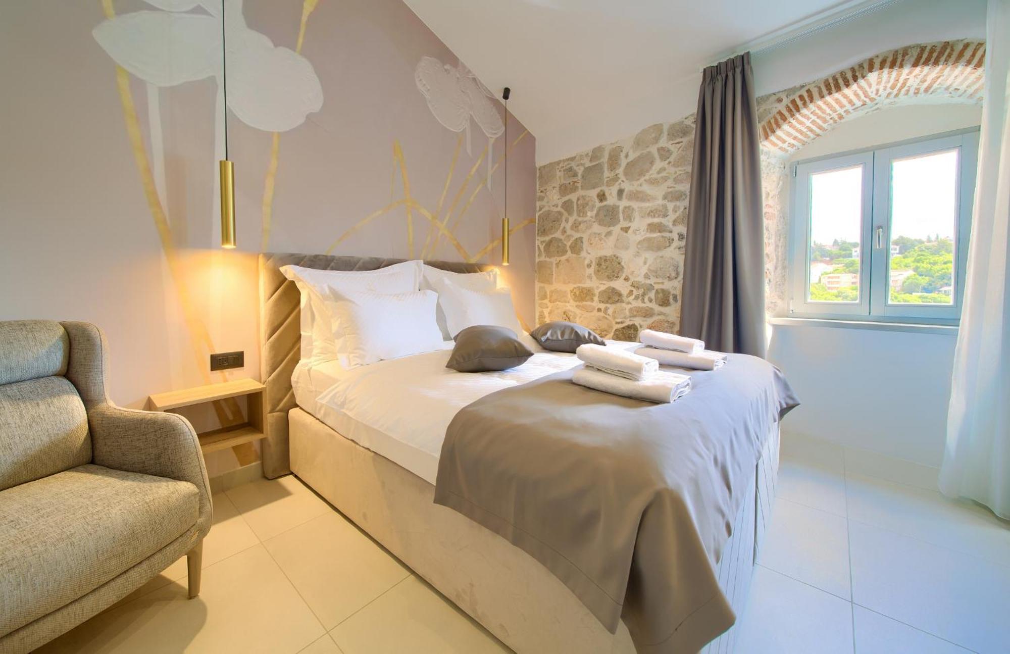 Portella Rooms Krk Town Buitenkant foto